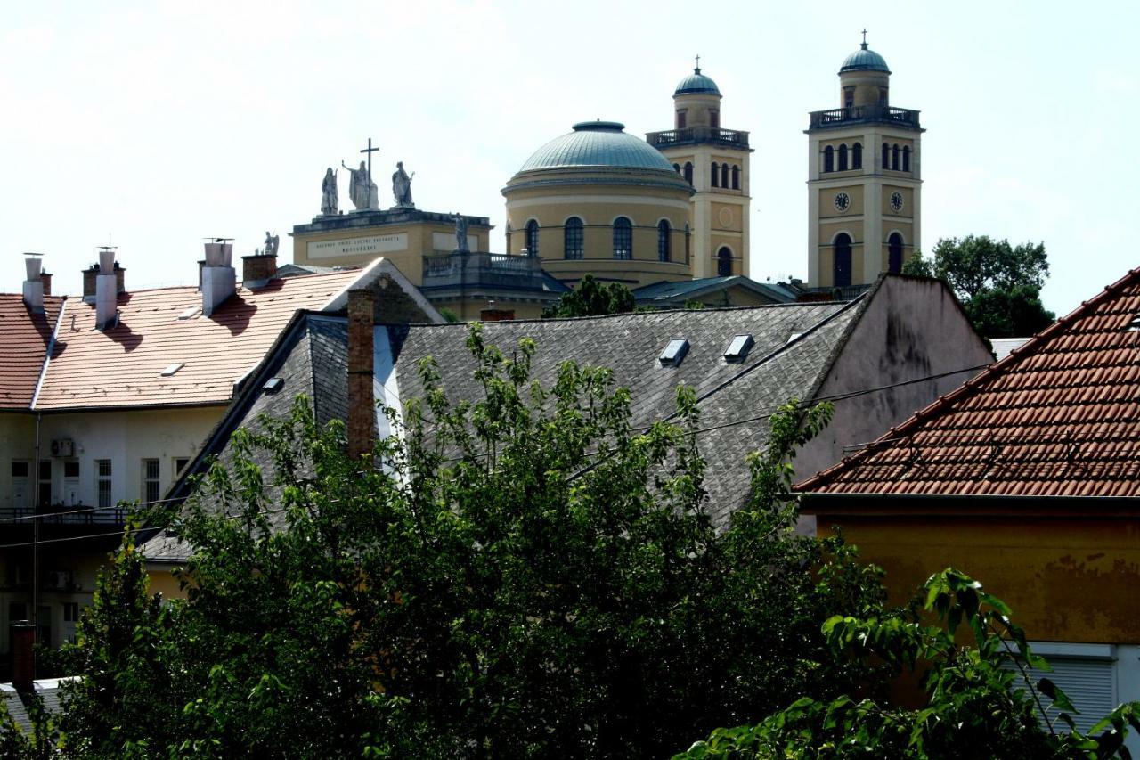 F&M Apartman Eger Zewnętrze zdjęcie