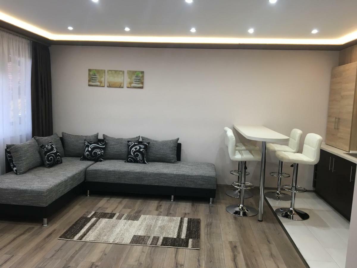 F&M Apartman Eger Zewnętrze zdjęcie