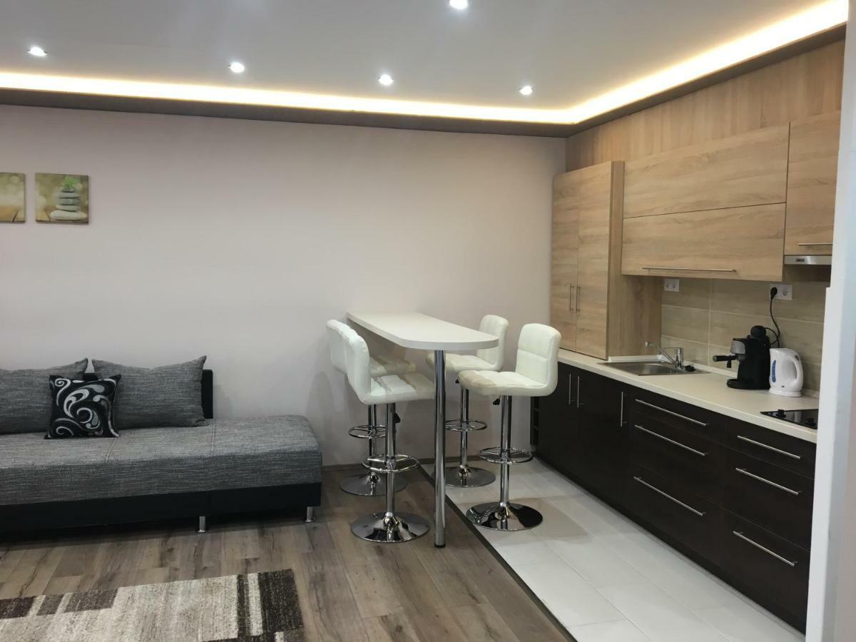F&M Apartman Eger Zewnętrze zdjęcie